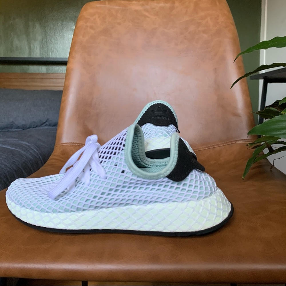 Adidas Deerupt Running Sneakers